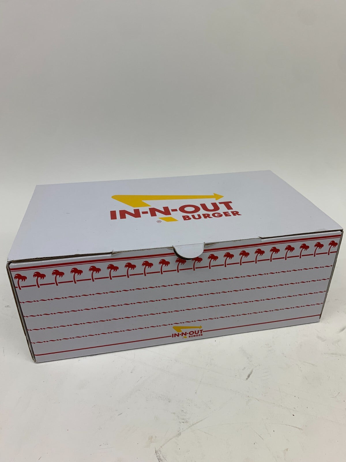 🔥 In-N-Out Burger Limited Edition Sneakers Men’s 10 D – Fast Food Streetwear photo 10