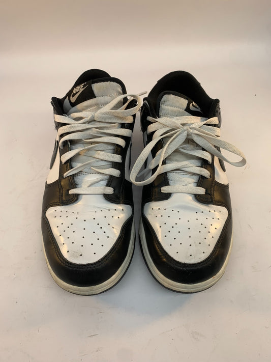 Size 11.5 - Nike Dunk Low Black White photo 2