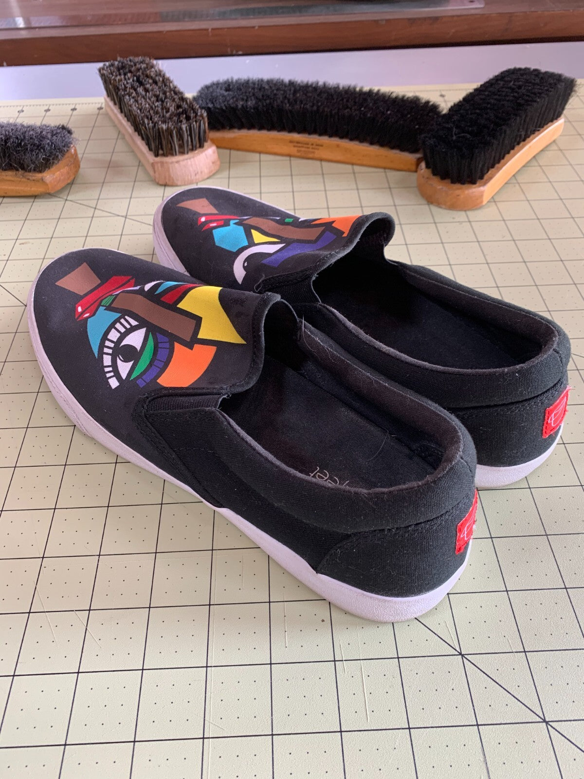 Bucketfeet "The Duo" Slip-On Canvas Shoes | Size 11 US | Andy Silvestri Design | photo 3
