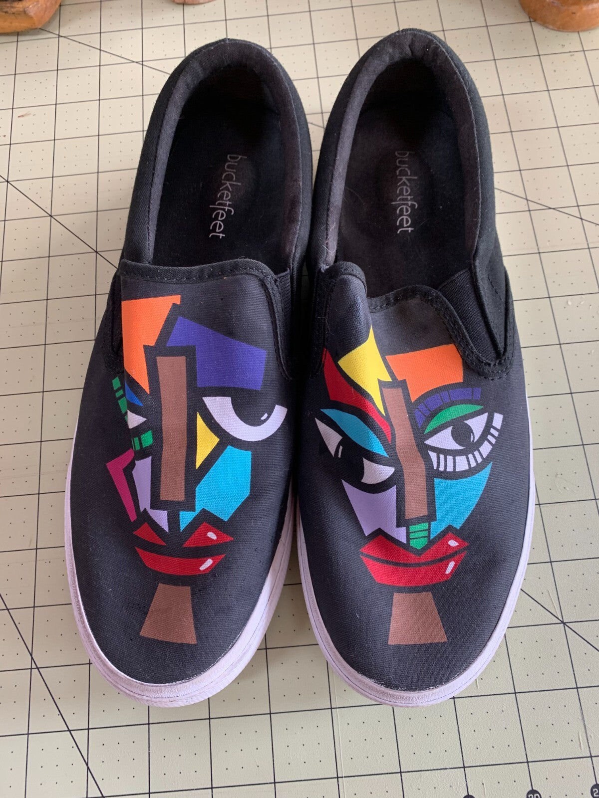 Bucketfeet "The Duo" Slip-On Canvas Shoes | Size 11 US | Andy Silvestri Design | photo 4