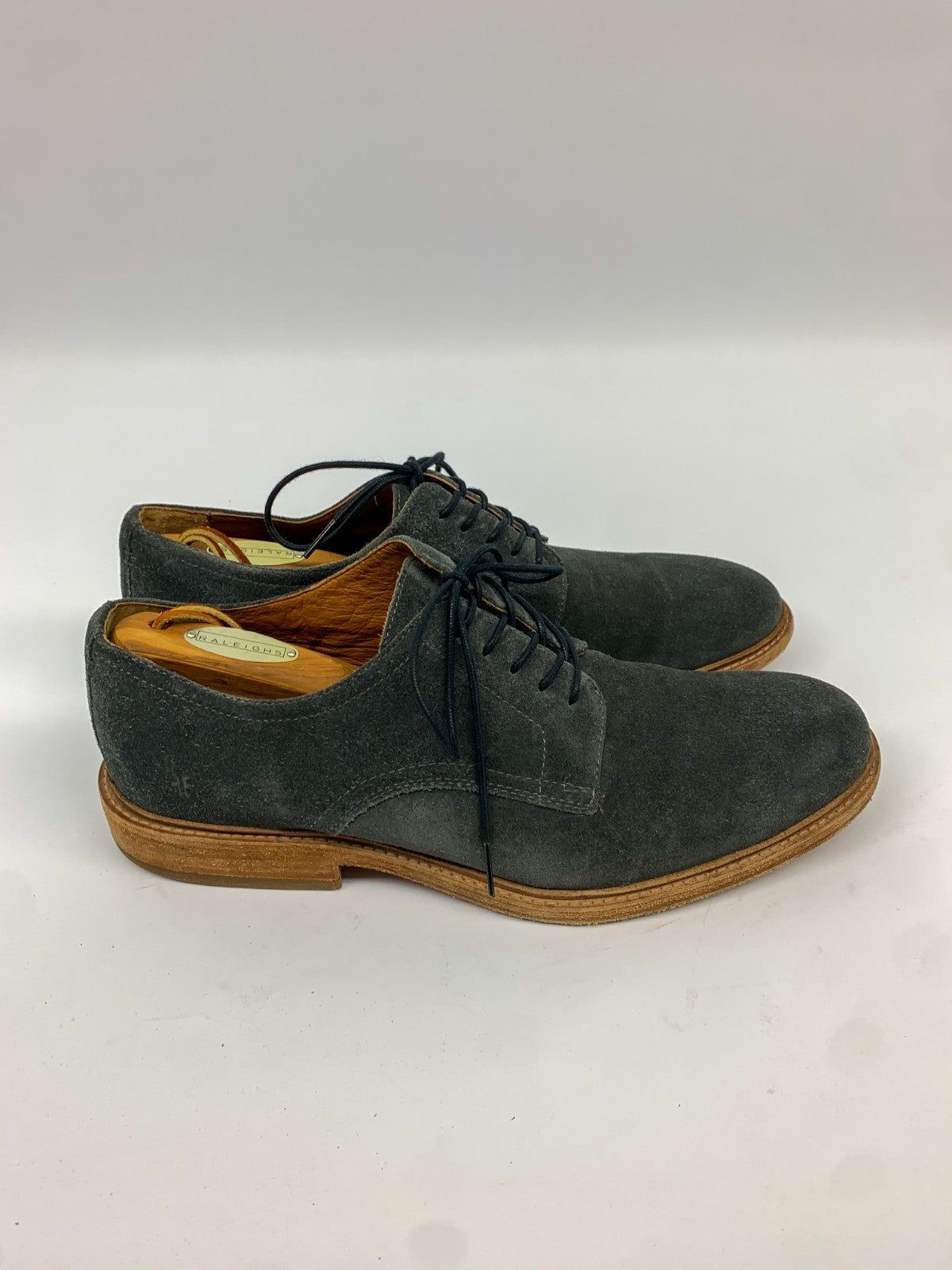 Frye Men’s Gray Suede Oxford Dress Shoes – Size 11 D – Classic Style, Quality photo 4