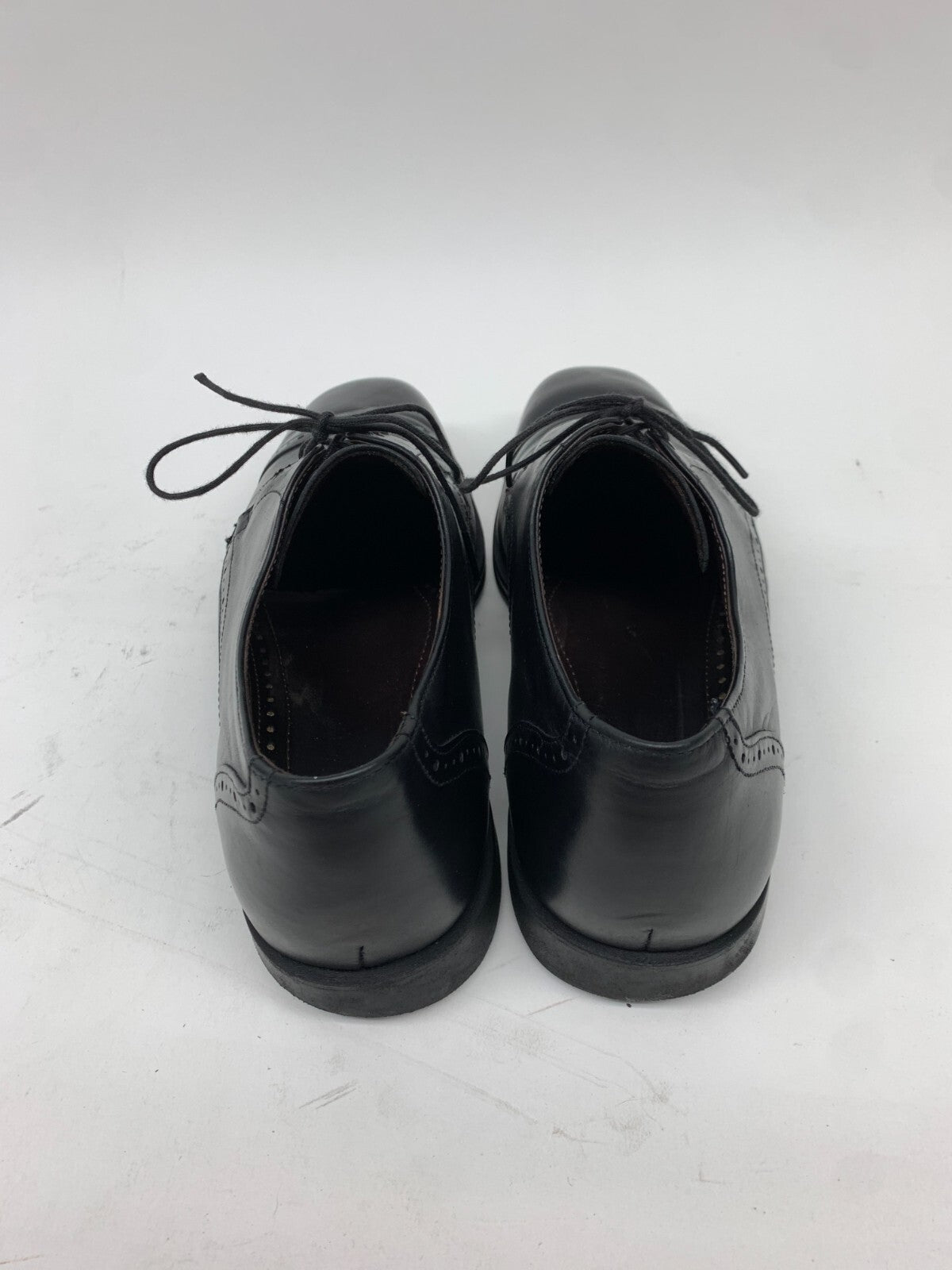 Allen Edmonds Black Cap-Toe Oxford Dress Shoes – Size 9.5 B (Narrow) photo 2
