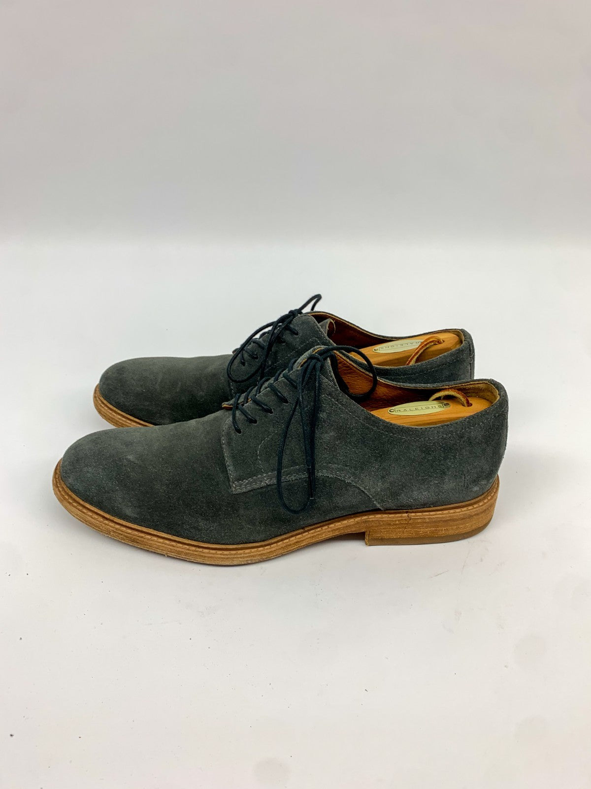 Frye Men’s Gray Suede Oxford Dress Shoes – Size 11 D – Classic Style, Quality photo 6