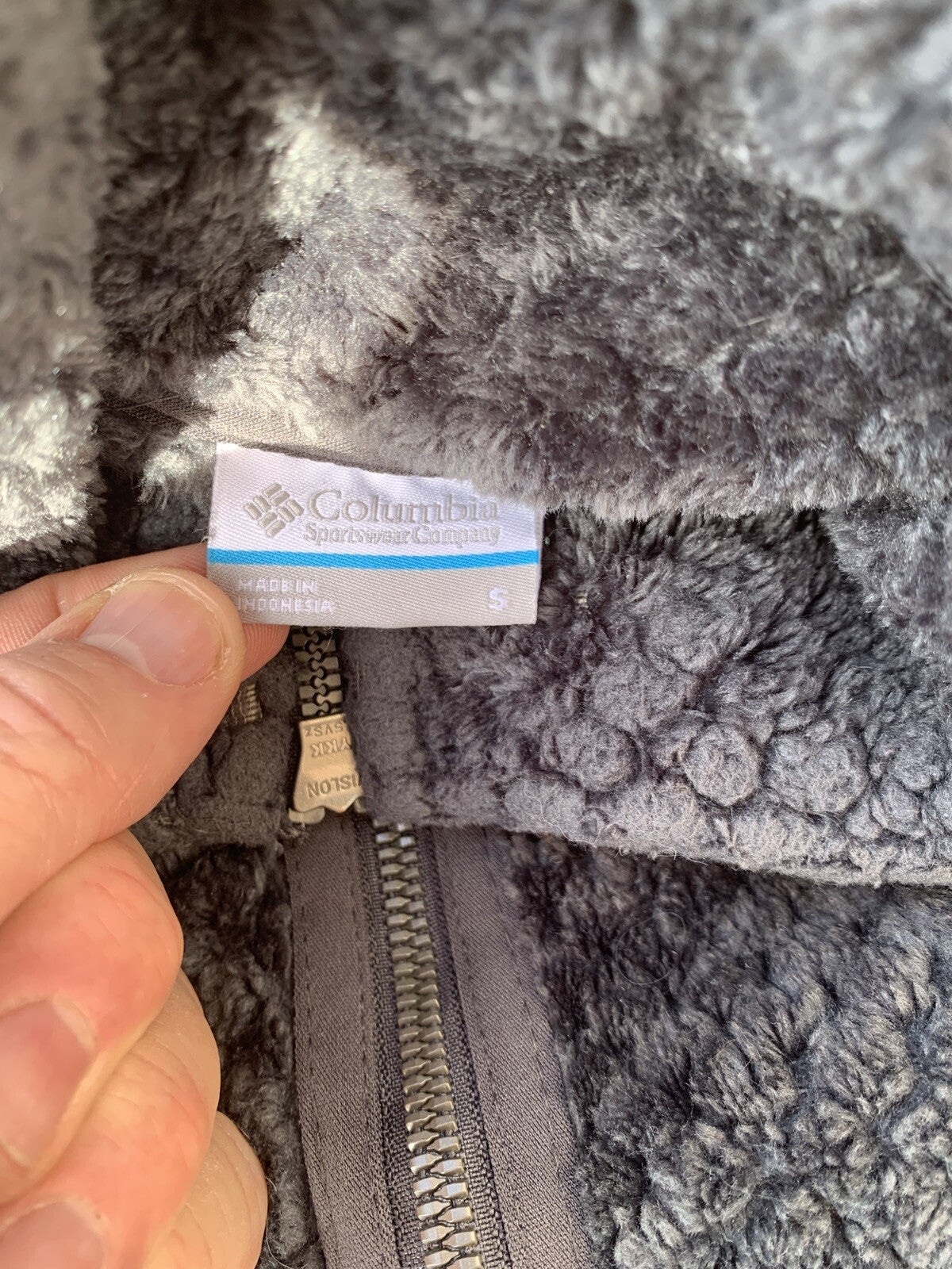Columbia Kids Fleece Jacket Small For Warm And Cozy Adventures! Quick Shipping! photo 3