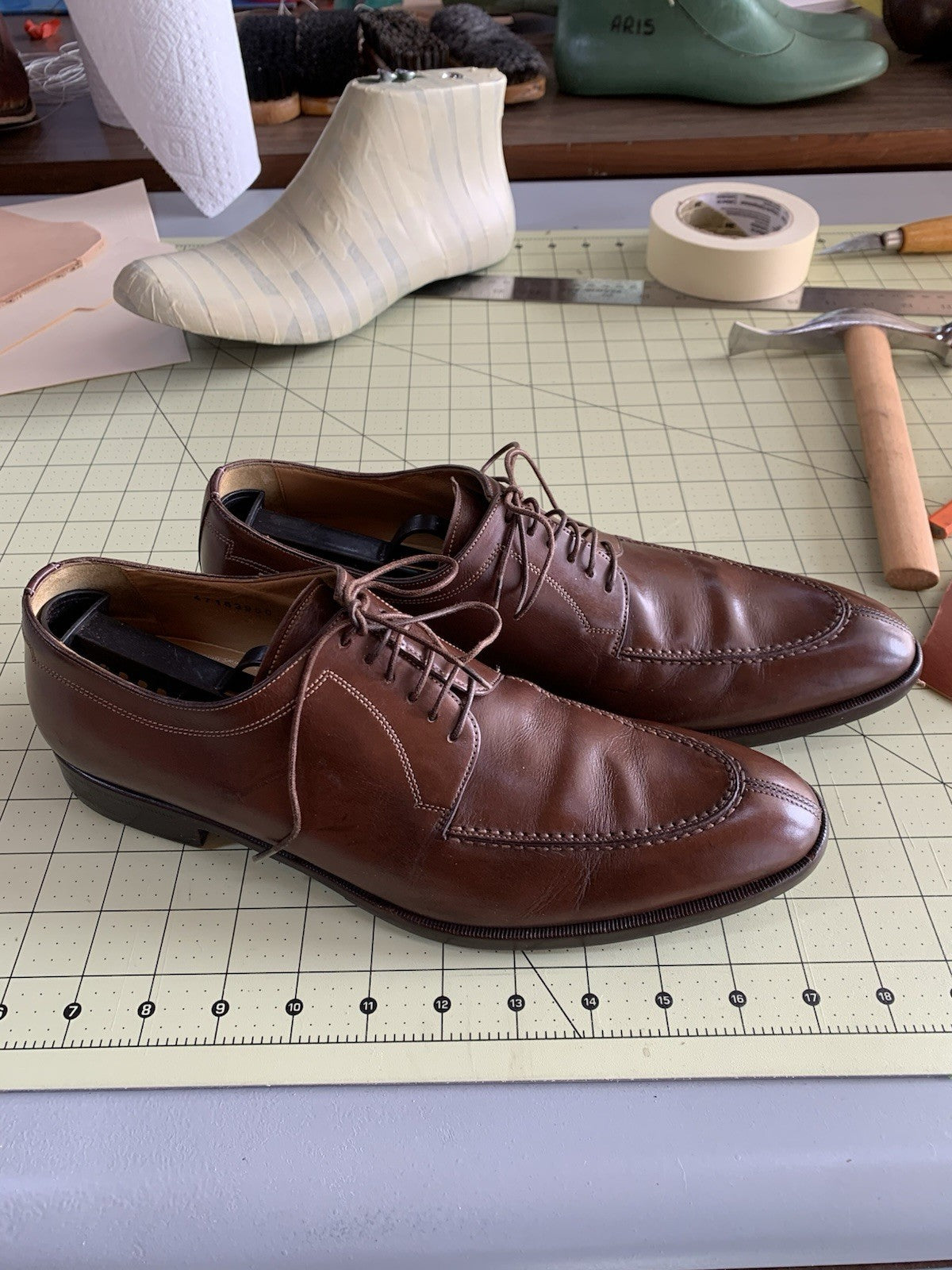 Santino men’s Brown Leather Dress Shoes - 8.5 D Made In Italy photo 2