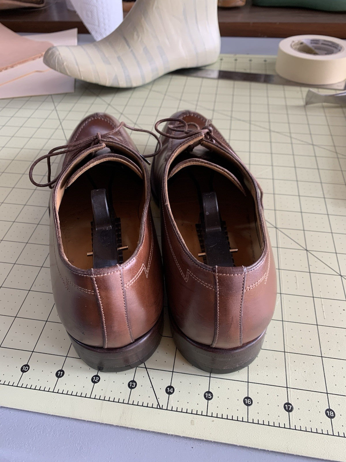 Santino men’s Brown Leather Dress Shoes - 8.5 D Made In Italy photo 4